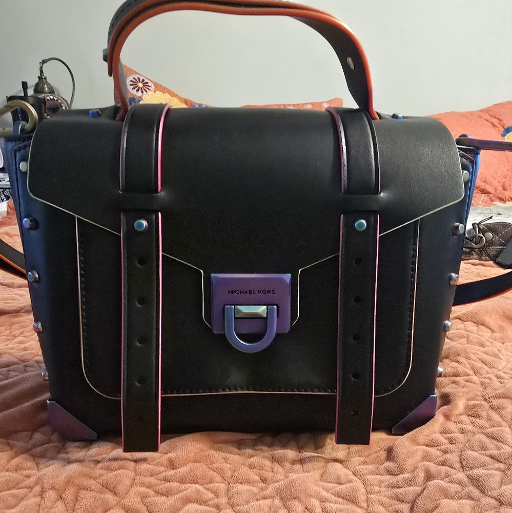MICHAEL KORS CROSSBODY BAG